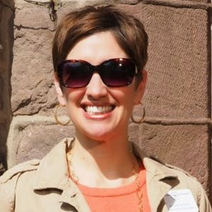 Meet your Posher, Jen